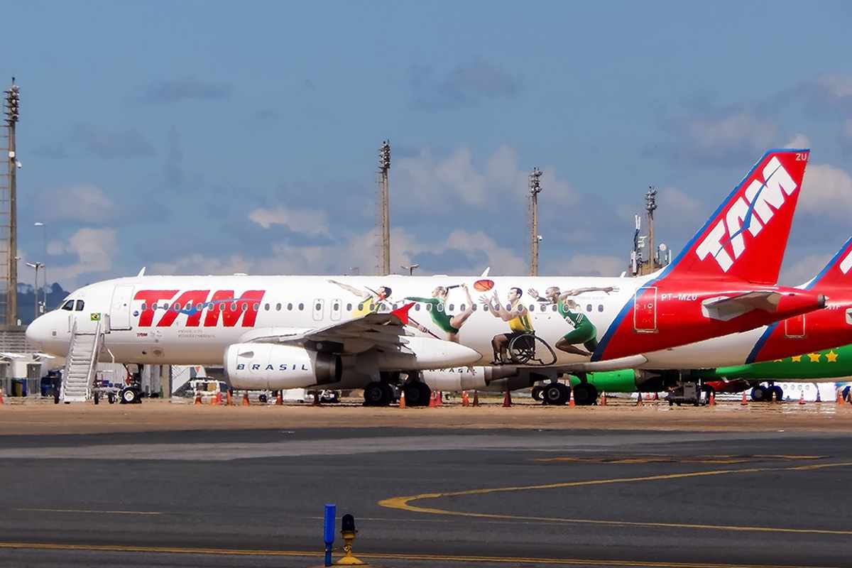 O outro A320 da Tam homenageia os atletas olímpicos e paralímpicos (Gabriel Melo/TAM)