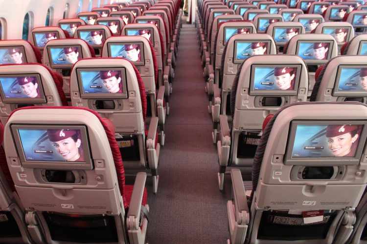 Classe econômica da Qatar: voo com cerca de 18 horas é para quem tem muita paciência e disposição