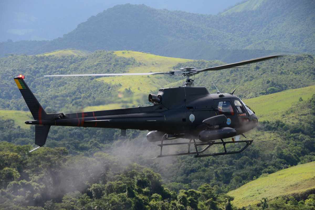 O helicóptero Fennec é a versão de combate do tradicional Esquilo (João Paulo Moralez/Revista Asas)