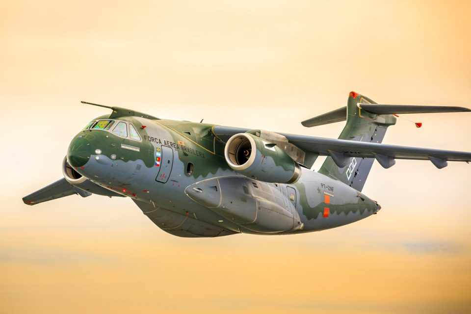 O KC-390 é o maior avião já desenvolvido e fabricado no Brasil (FAB)