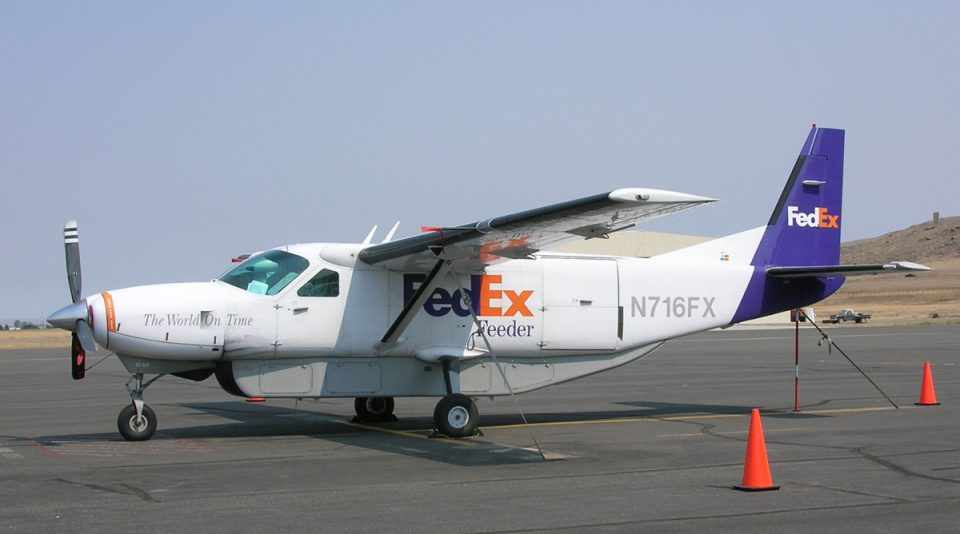 O Cessna 208 é utilizado para realizar entregas em locais remotos (Greg Goebel)