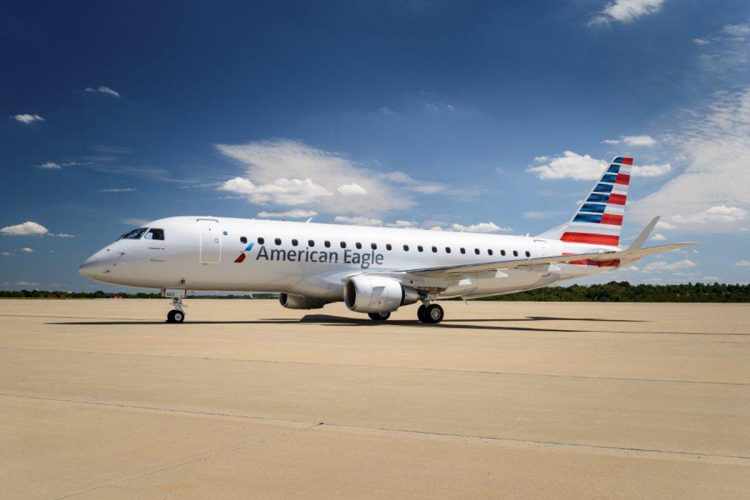 Os jatos da Embraer voam com a divisão American Eagle (AA)