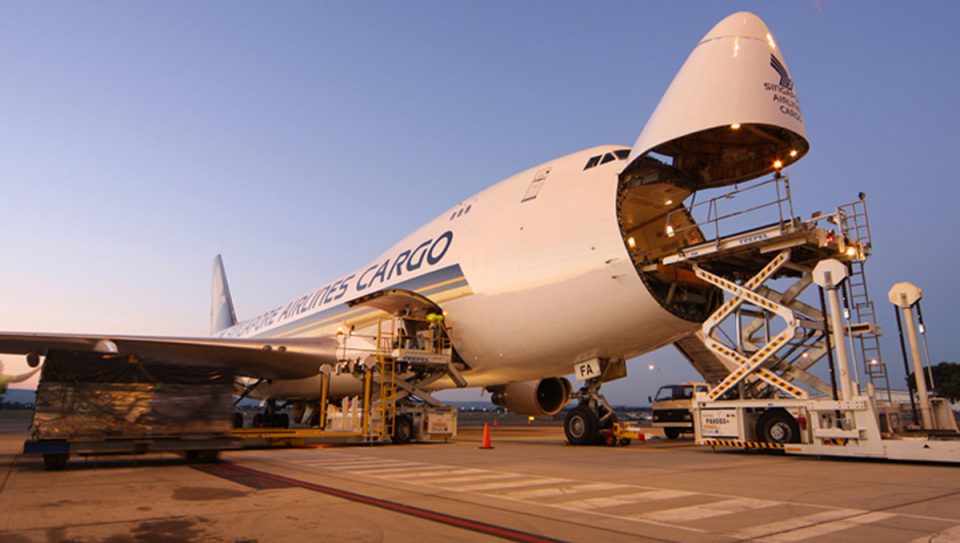 A Singapore Airlines Cargo opera somente com jatos Boeing 747-400F (Divulgação)