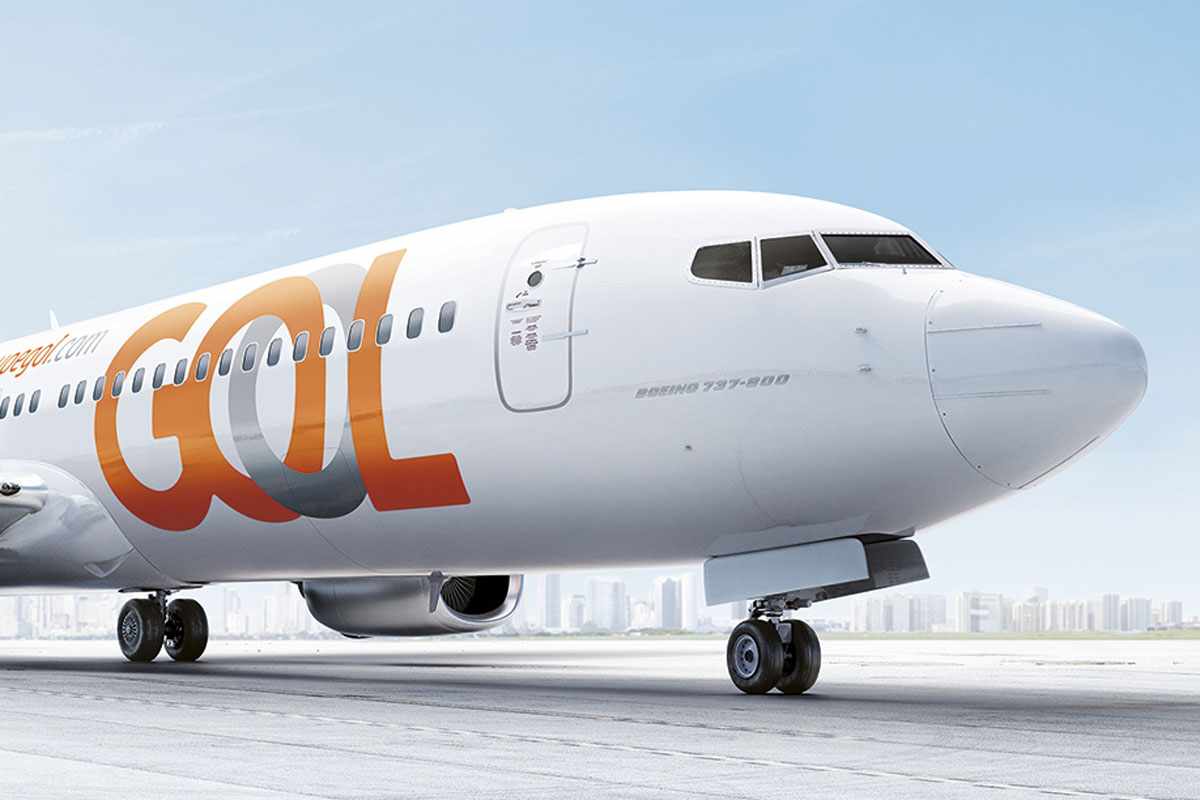 A Gol possui a maior frota de jatos 737 da América Latina, com mais de 120 aeronaves (Gol)