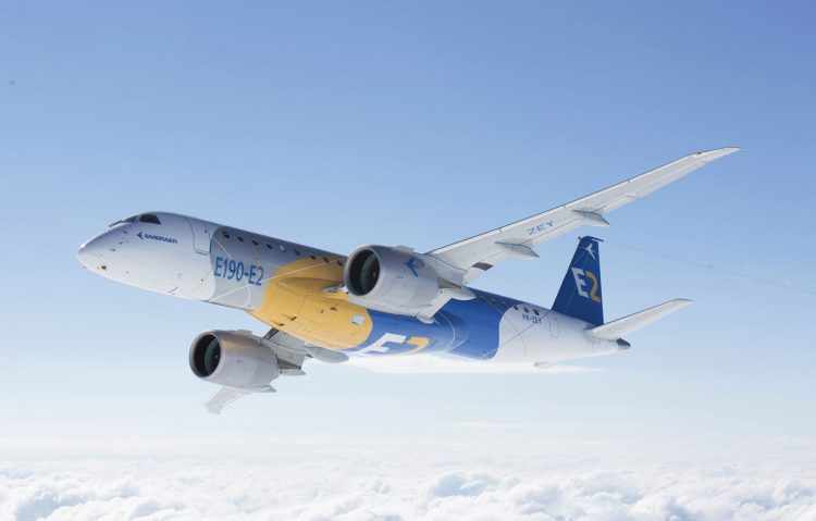 O novo jato comercial Embraer E190-E2 vai estrear em voos comerciais em 2018 (Embraer)
