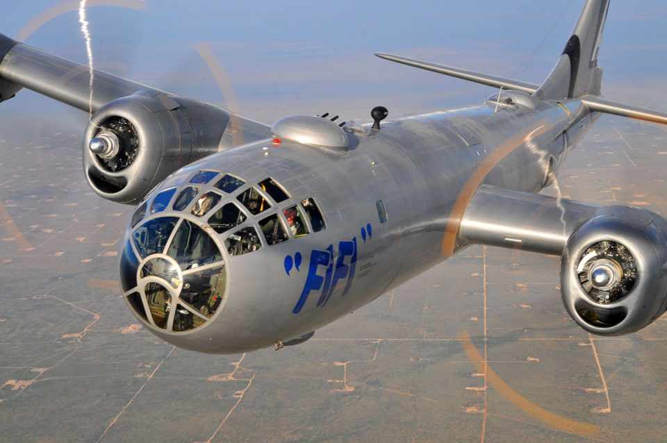 O Fifi é atualmente o único B-29 em condições de voo (Commemorative Air Force )