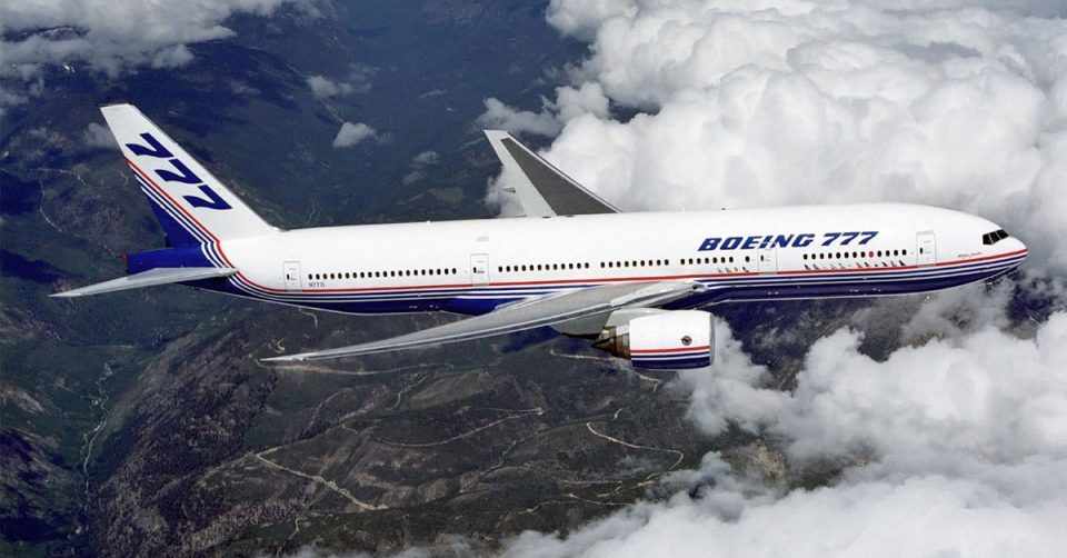 O 777 é um dos jatos mais avançados da Boeing; o primeiro protótipo voou em 1995 (Boeing)