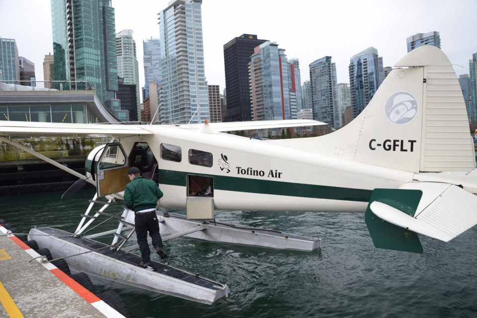 O voo com a Tofino Air, com desconto negociado na hora, custou 80 dólares canadenses (Samuel Pantuzo)