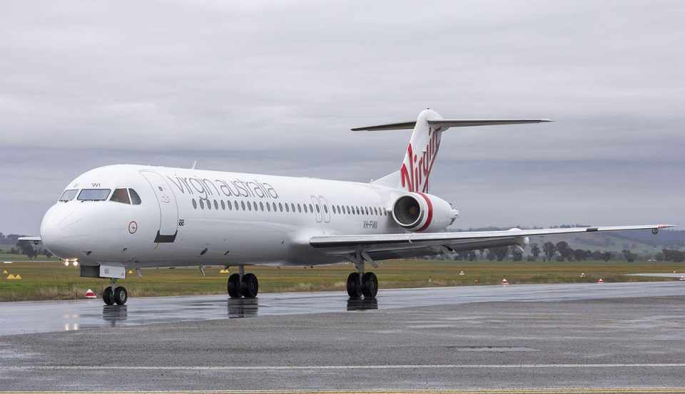 Os Fokker 100 da Virgin Australia Regional Airlines também continuam em operação (Bidgee)