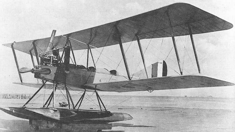 O Boeing Model C foi o primeiro avião da empresa fabricado em série, em 1917 (Domínio Público)