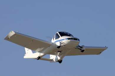 Segundo o fabricante, o Transition tem autonomia de voo de 790 km (Terrafugia)