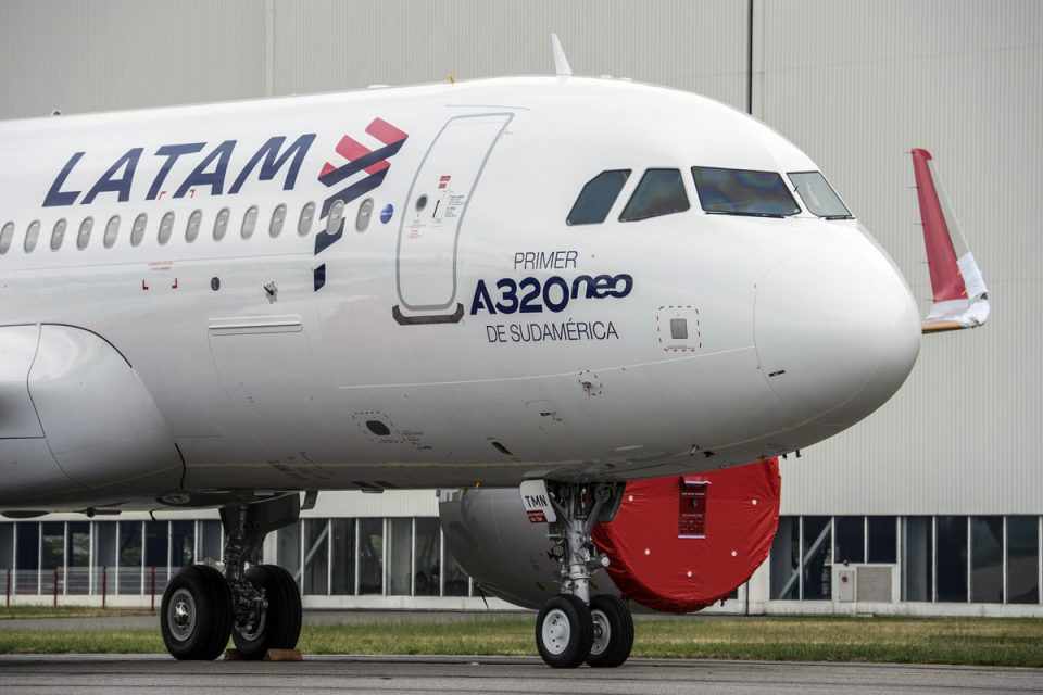 As novas tecnologias do A320neo reduzem em 15% o consumo de combustível (LATAM)