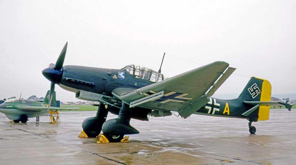 Apesar das mais de 5.700 unidades produzidas, apenas dois Stuka permaneceram intactos, embora nenhum possa voar