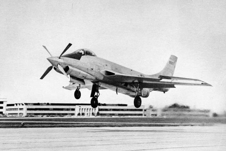 O protótipo XF-88 era supersônico, mas nessa velocidade ficava instável e consumia muito combustível (Domínio Público)