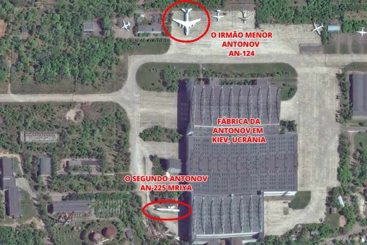 A fuselagem abandonada do An-225 é visível no Google Earth