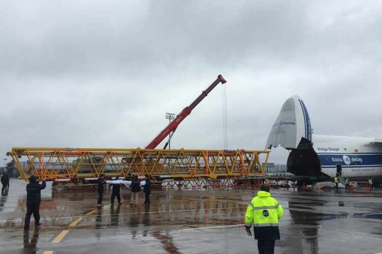 Ponte retrátil é preparada para viagem ao Rio de Janeiro