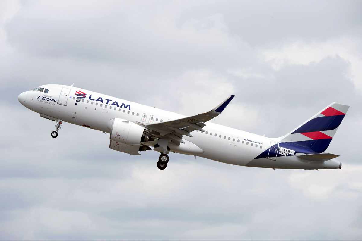 A Latam Airlines já recebeu seu primeiro jato A320 de nova geração (Airbus)