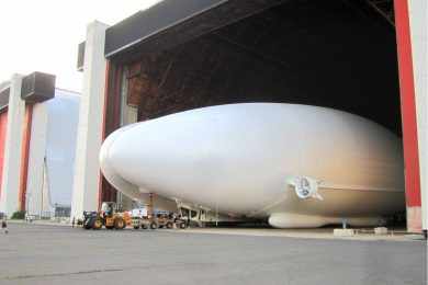 O Airlander 10 é atualmente a maior máquina voadora do mundo (Divulgação)