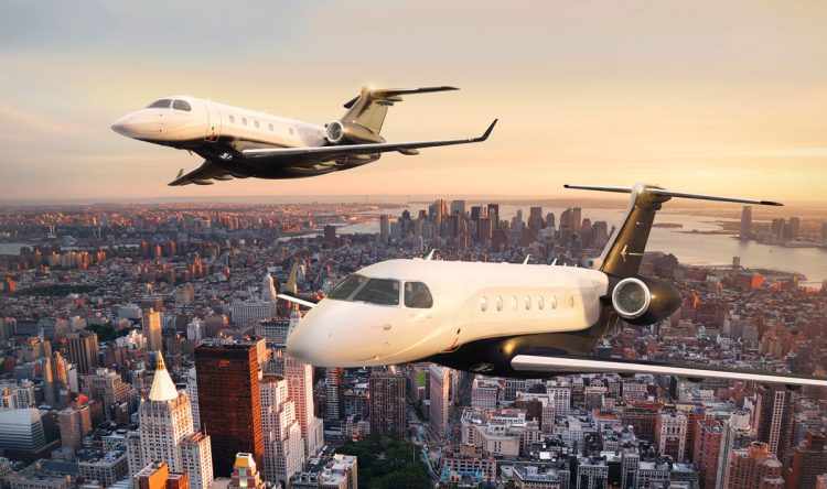 Os jatos Legacy 450 e 500 são os modelos executivos mais recentes da Embraer (Divulgação)