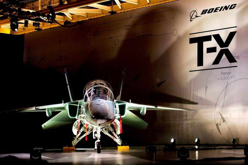 A Boeing ainda não definiu uma data sobre o primeiro voo do T-X (Boeing)