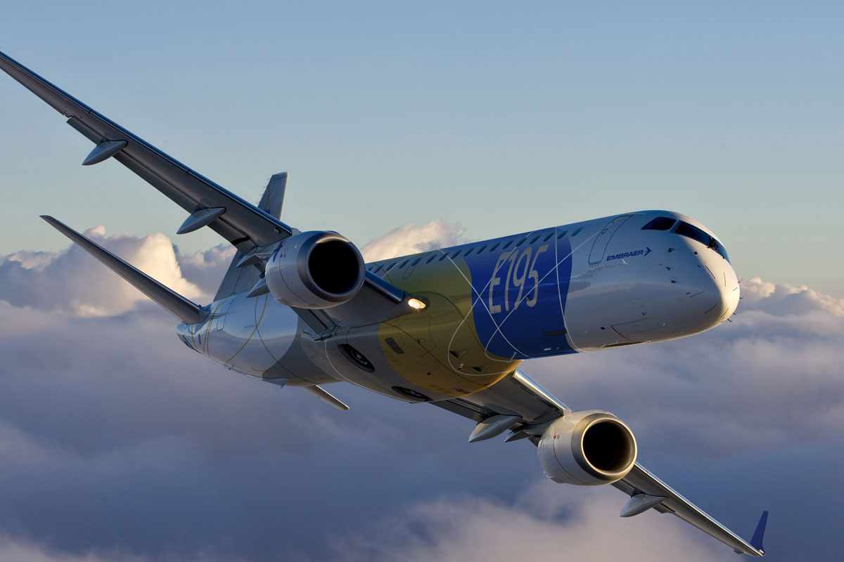 O Embraer E190 pode voar a velocidade máxima de até 890 km/h (Embraer)