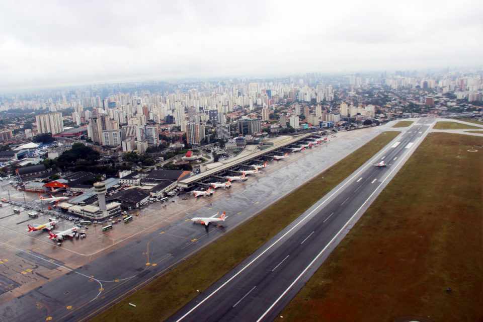 O Aeroporto de Congonhas foi inaugurado em 12 de Abril de 1936 (Thiago Vinholes)