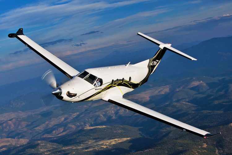 O PC-12 pode ser configurado para transportar 9 passageiros ou 2.890 kg de cargas (Divulgação)