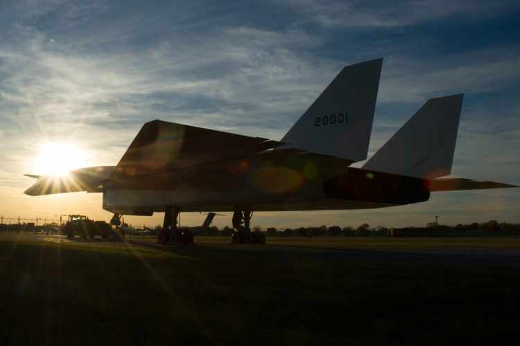 XB-70: lições para o futuro da aviação (USAF)