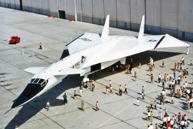 A North American revela o XB-70 em 1964: derrubado pela Guerra Fria (NA)