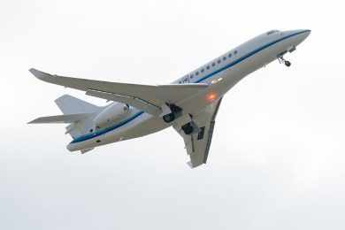 O Falcon 8X pode voar a mais de 1.000 km/h (Dassault)