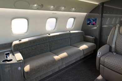 "Sala dos fundos", no Legacy 650E (Embraer)