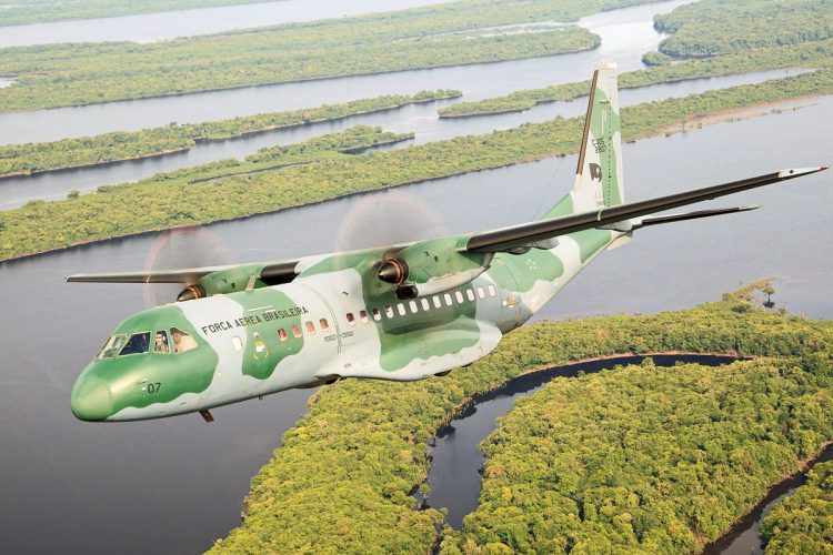 A FAB atualmente possui uma frota com 15 exemplares do C-105 Amazonas (FAB)