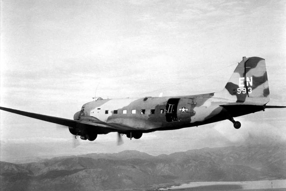 O AC-47 Spooky provou a eficiência das canhoneiras voadoras na Guerra do Vietnã (Domínio Público)