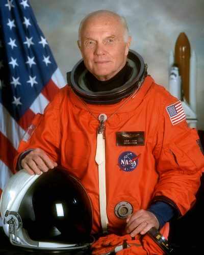John Glenn voltou ao espaço em 1998, na época com 77 anos (NASA)