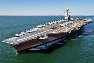 Trump receberá mais poderoso porta-aviões da história em 2017