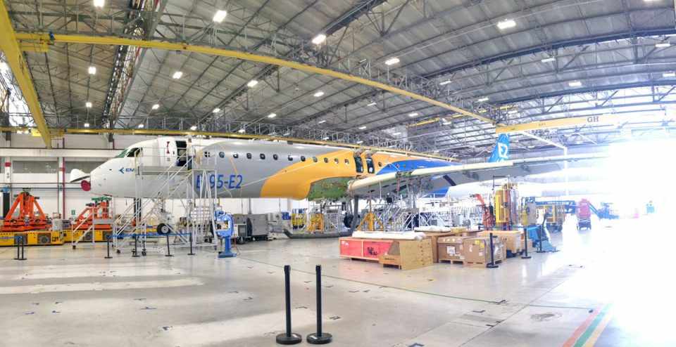 O "rollout" do E195-E2 será realizado ainda no primeiro semestre de 2017 (Embraer)