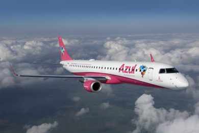 Embraer E195 “Rosa e Azul (Gianfranco Beting/Azul)