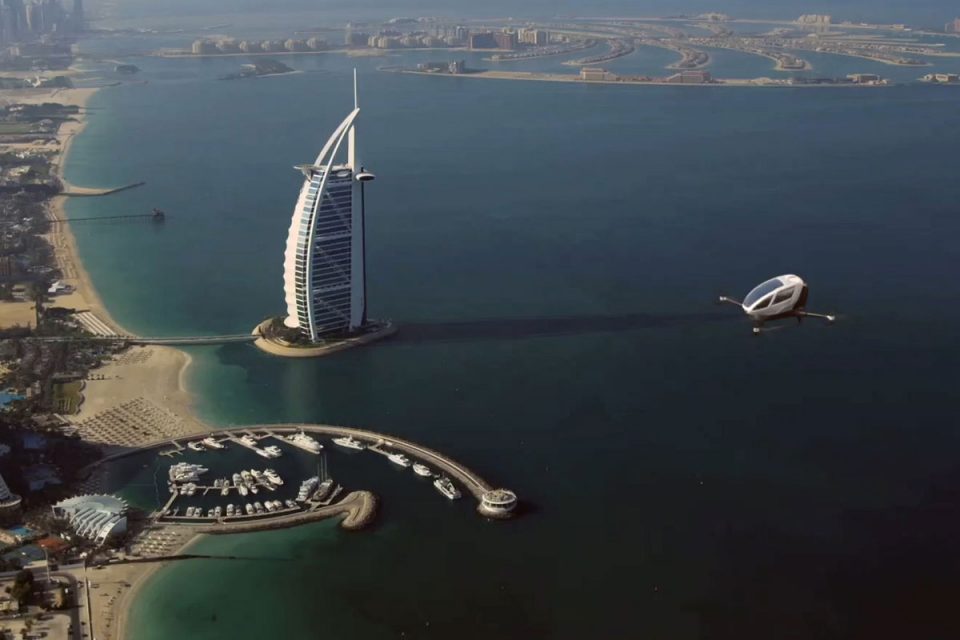 Dubai será a primeira cidade do mundo a operar um táxi-voador (EHang)