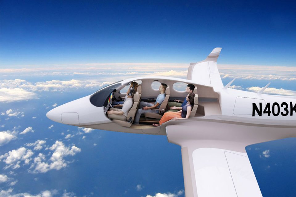 A aeronave é projetada para transportar de quatro a seis ocupantes, incluindo o piloto (Stratos Aircraft)