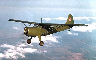 O Cessna foi confundido com um Yak-12, monomotor comum na URSS (Domínio Pùblico)