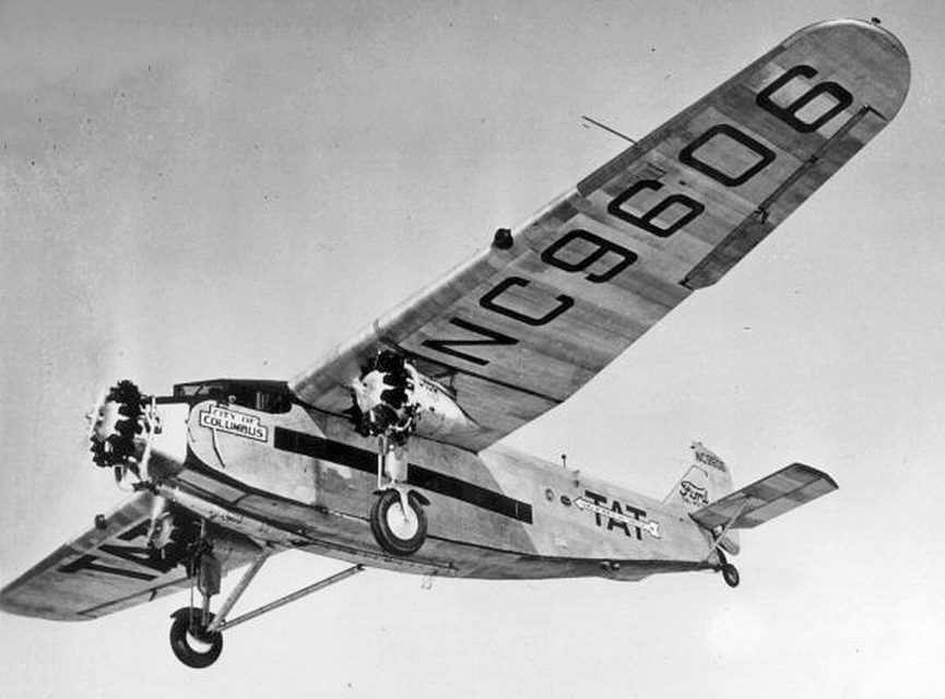 Devagar e sempre: o Ford Trimotor voava a 5.000 metros de altitude a 170 km/h (Domínio Público)