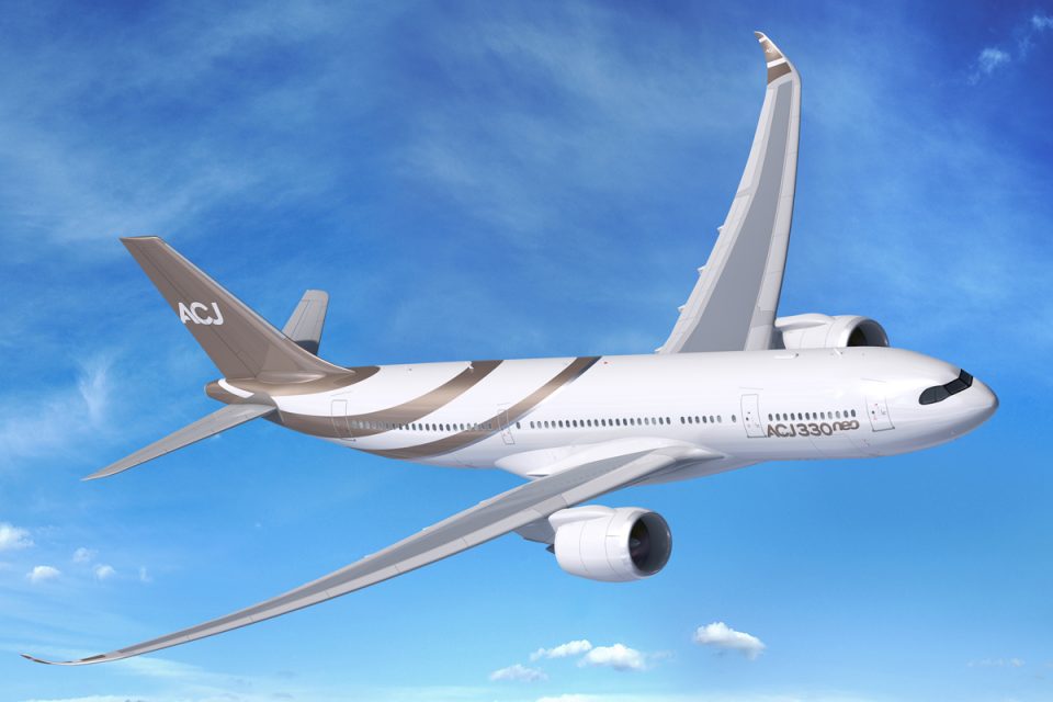 O novo ACJ330neo poderá realizar voos sem paradas de até 17.130 km (Airbus)