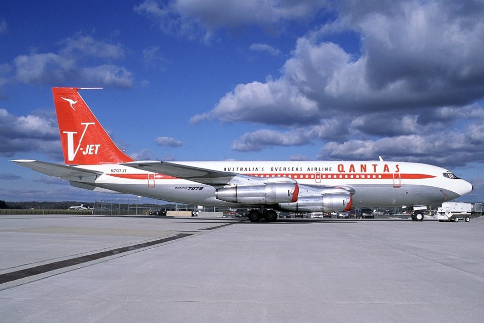 O Boeing 707 com as cores da Qantas é comandado pelo próprio John Travolta desde 1998 (Sunil Gupta)
