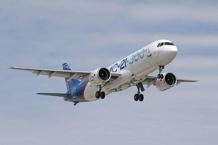 Os primeiros voos comerciais do jato russi MC-21 são previstos para 2019 (Divulgação)