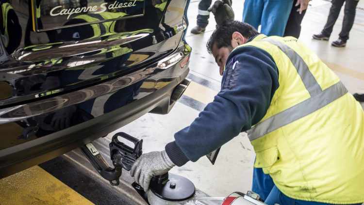 Os carros usados no recorde não continham nenhuma modificação (Divulgação)