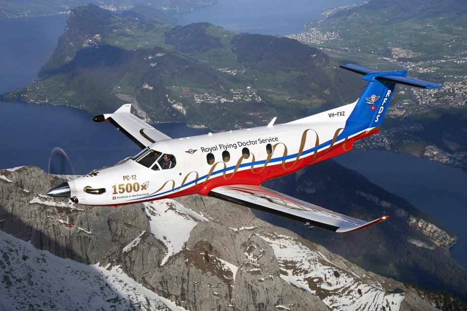 O PC-12 fabricado para a RFDS é configurado como ambulância aérea (Pilatus Aircraft)