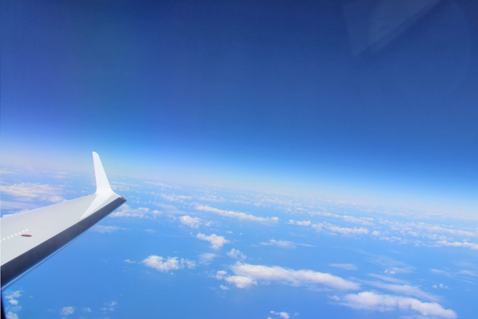 O Legacy 500 pode voar acima dos jatos comerciais, a 45.000 pés de altitude (Thiago Vinholes)