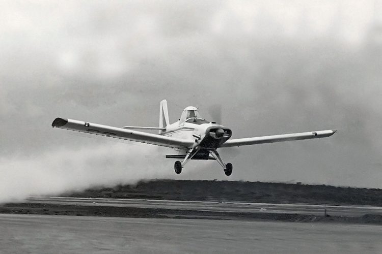 O Ipanema voou pela primeira vez em 1970 (Centro Histórico Embraer)