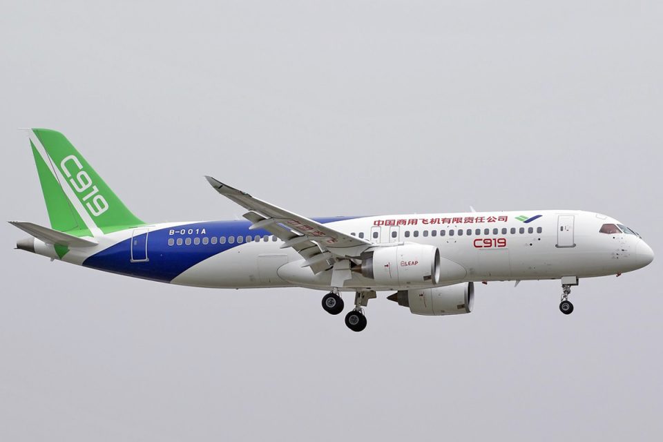 A COMAC C919 é projetado para competir com os tradicionais A320 e 737 (VM2008)