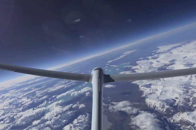 O Perlan 2 aproveitou o "vórtice polar" da Patagônia para alcançar o novo recorde (Airbus)